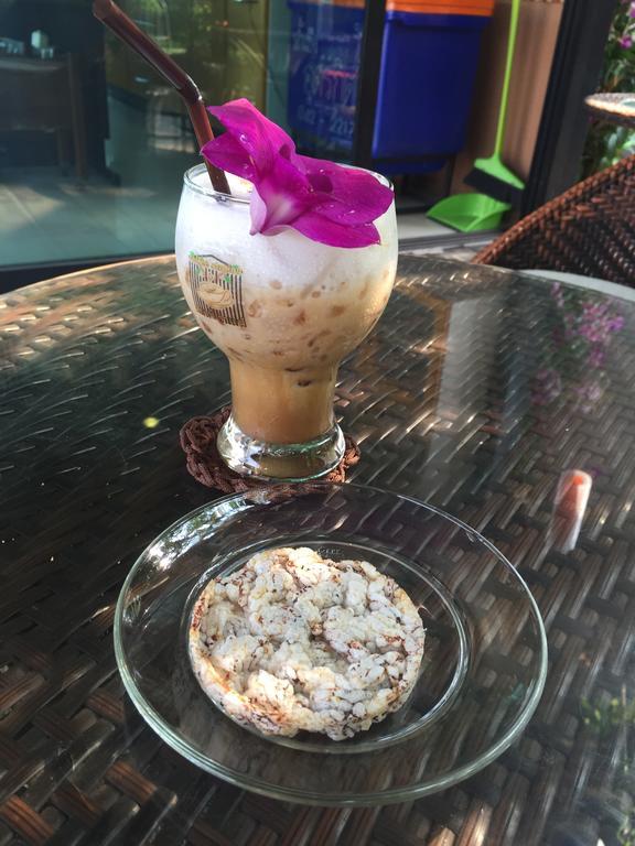 Coffee Station Hostel Udon Thani Bagian luar foto
